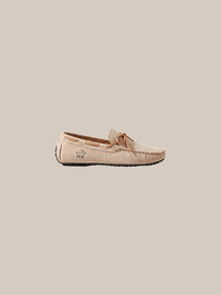 Thumbnail for 2 khaki perfil elegante - IA.jpg