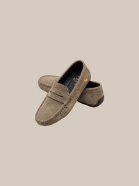 Thumbnail for Mocasín Eton Suede Penny — 8 khaki par elegante - IA.jpg