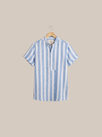 Thumbnail for Camisa de lino Manga corta a rayas — Rayas Shopify percha - IA.jpg