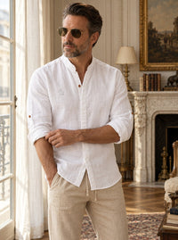 Thumbnail for Camisa Bromley de lino — Bromley blanca - Modelo B de pie.jpg
