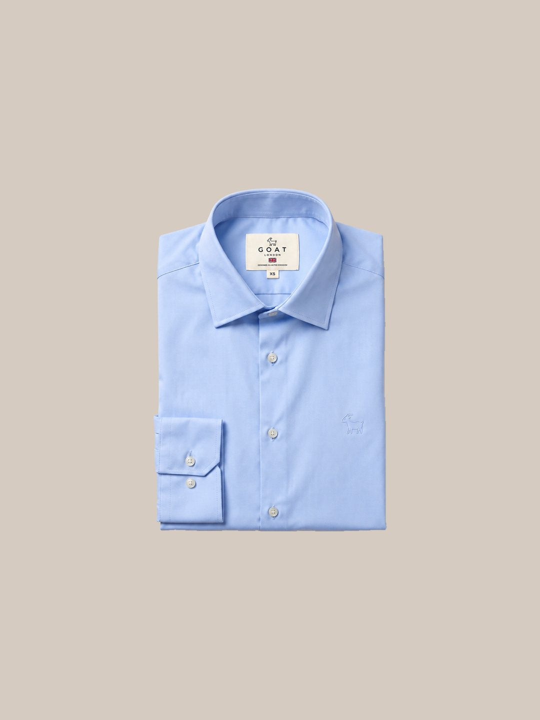 Camisa Knightsbridge Sky Blue Poplin — Modelo 53 celeste doblada - IA.jpg